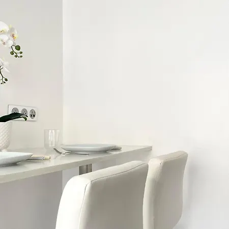 Cosy Pour 4 Pantin